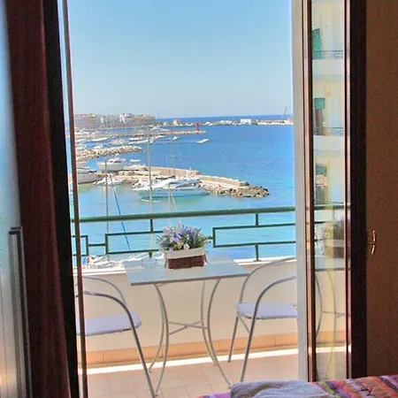 Pleasure Апартаменти